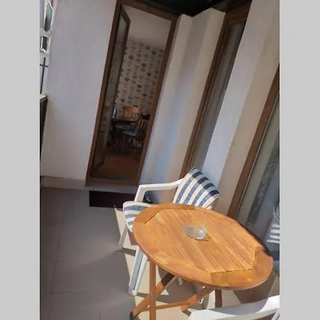Apartment Close To Gondola-colorful One Bedroom Terrace&fire Bansko