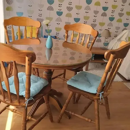 Close To Gondola-colorful One Bedroom Terrace&fire Apartment