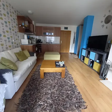 Close To Gondola-colorful One Bedroom Terrace&fire Apartment Bansko
